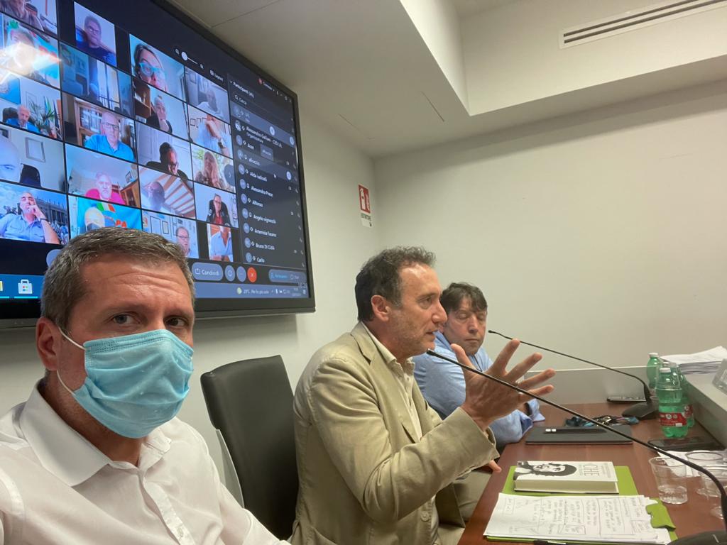 Esecutivo 21 04
